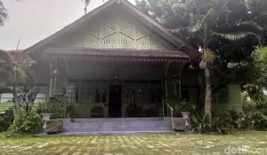 Bumi Ageung Cikidang Cianjur Saksi Bisu Perjuangan Kemerdekaan