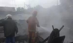 4 Rumah di Tangkil Ludes Terbakar