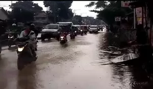 Musim Hujan, Jalan Arco Kebanjiran