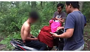 Viral Remaja Klaten Kepergok Puaskan Seksual dengan Pakaian Dalam Curian yang Dipasang di Jok Motor