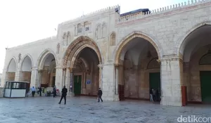 Imbas Wabah Corona, Masjil Al Aqsa pun Ditutup Sementara