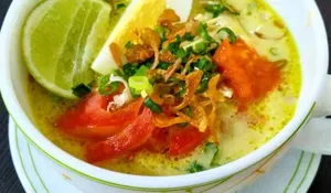 Soto Ayam Kuning Bogor, Sedapnya Kuah Gugah Selera
