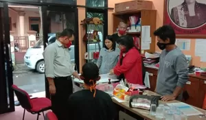 Atty Somaddikarya Santuni Seribu Janda dan Dhuafa