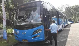 BPTJ Uji Coba Bus Premium Sentul-Blok M