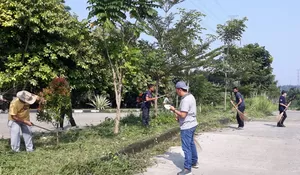 Warga Katulampa Benahi Jalan R3