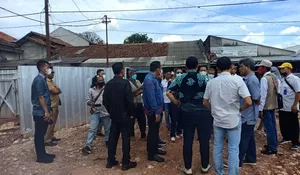 Pembangunan Pasar Parung Panjang Baru 15%