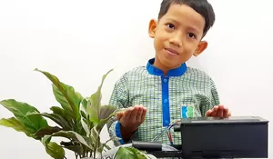 Hakim Si ‘Bocah Ajaib’ Asal Bogor, Penemu Alat Penyiram Tanaman Otomatis