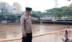 Keluarga Benarkan Jenazah di Jakbar Adalah Mahasiswa IPB yang Terseret Banjir di Got Jalan Dadali Bogor