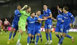 Elkan Baggott, Pemain Asal Indonesia Pertama yang Main di Carabao Cup