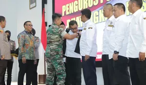 Kukuhkan Pokdar Kamtibmas 2022 untuk Ciptakan Kondusivitas dan Keamanan Wilayah Kabupaten Bogor