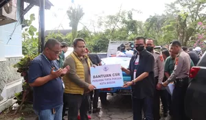 Datangi Lokasi Bencana Gempa Cianjur, Perumda Tirta Pakuan Kirim Bantuan