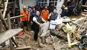 Kota Bogor Dilanda Bencana Hidrometeorologi DPRD Turun Salurkan Bantuan dan Pastikan Penanganan Bencana Berjalan Maksimal