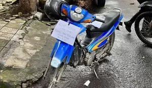 Polisi Temukan Sepeda Motor Diduga Milik Pelaku Bom Bunuh Diri Polsek Astanaanyar, Ada Tulisan RKUHP hingga ‘Perangi Penegak Hukum Setan’