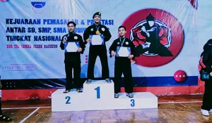 Ikut Kompetisi Nasional, Dua Pesilat YONIF 315/Garuda Sabet Prestasi