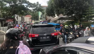 Buntut Rakornas Kepala Daerah di Sentul, Macet Mengular Sejak Exit Tol