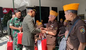 Hargai Perjuangan Pendahulu, Kodim 0606 Kota Bogor Salurkan Bingkisan kepada Para Veteran