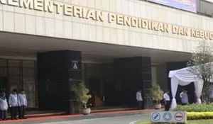 Kemendikbud Tindak Tegas Akun YouTube Malaysia, Penjiplak Lagu 'Halo-halo Bandung' Jadi 'Helo Kuala Lumpur'