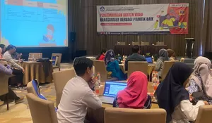 Peserta Seminar Penguat Kurikulum Merdeka di Bogor Diajak Aktif Buat Konten Video