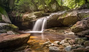 Mau Healing Lihat yang Ijo-Ijo ? Ini Dia 4 Rekomendasi Wisata Curug Dekat dengan Jakarta