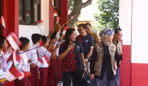 YCAB, Yayasan Pundi Amal Peduli Kasih dan RANS Entertainment Bantu Sekolah Korban Gempa Cianjur