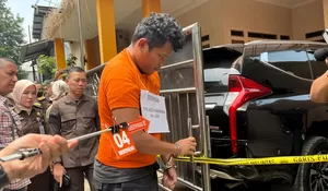 Hasil Rekonstruk Anak Bunuh Orangtua di Depok : Nyawa Ibu Hilang di Adegan 15