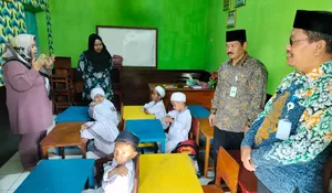 Terdampak Kebakaran, TK Islam Khoirunnisa Bedahan Depok Terapkan Kegiatan Belajar Sementara di Rumah Warga