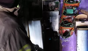 Dapur Kontrakan di Cagar Alam Depok Terbakar