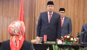 Plt Wali Kota Bekasi Tri Adhianto Hadiri Rapat Paripurna Pidato Kenegaraan Presiden RI pada Hari Kemerdekaan