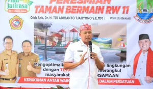 Atasi Polusi Udara, Wali Kota Bekasi Tri Adhianto Keluarkan Aturan ASN Ngantor Pakai Transportasi Umum