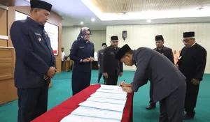 Jelang Akhir Masa Jabatan, Wali Kota Bekasi Tri Adhianto Rombak Susunan Kepala Dinas