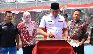 Kejar Target Bangun 100 Taman, Wali Kota Bekasi Tri Adhianto Resmikan Taman di Pondok Melati