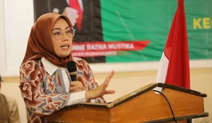 Dukung Petani Maksimalkan Hasil Pertanian, Bupati Purwakarta Anne Ratna Mustika Salurkan Bantuan Alsintan