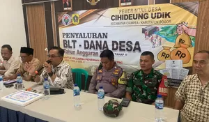 Hore.. Warga Desa Cihideung Udik Bogor Dapat BLT DD, Kades : Jangan Dipakai Bayar Bank Emok