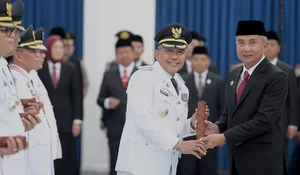 Jadi Pj Bupati Bandung Barat, Arsan Latif Hadapi Masalah Kemiskinan : Camat dan Kades Segera Data Warga Miskin