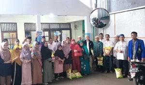 Bantu Rakyat, PAN Kota Bogor Salurkan Bantuan Beras buat Guru Ngaji di Tanahsareal