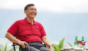 Luhut Binsar Pandjaitan Dirawat di RS Singapura, Dokter Indonesia Curiga Ada Penyakit Ini