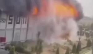 Pabrik Tisu di Mojokerto Hangus Terbakar, 2 Orang Jadi Korban