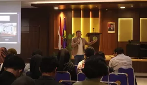 Dokter Rayendra Isi Mata Kuliah di Universitas Pakuan Bogor, Bocorkan Kiat Sukses Bisnis Kecantikan Miliknya