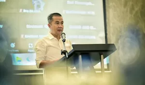 Pj Gubernur Jawa Barat Bey Machmudin Dorong Transformasi Angkutan Massal Terintegrasi di Jabar