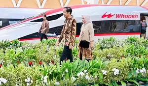Presiden Jokowi Menguji Coba KCJB Whoosh: Komitmen Pemerintah untuk Layanan Cepat dan Nyaman