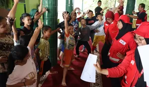 Relawan PMI Jember Turun ke Medan, Pulihkan Trauma Psikologis Anak Korban Banjir Lewat Edukasi Rekreatif