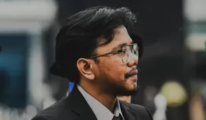Mengapa Pendidikan Harus Berpihak pada Kepentingan Publik? Pesan Ferry Irwandi yang Mengundang Perhatian Netizen