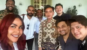 Skakmat! Dokter Tompi Pamer Foto Bareng Wapres Usai Disindir Pingin Cari Jabatan, Netizen Sentil Balik Singgung soal 'Janji Manis' Gibran