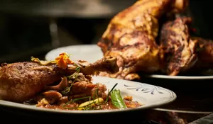 Ayam Bakar Ini Dimasak 5 Jam Sebelum Dibakar, Inilah Rahasia Rasa Pedas di Sleman yang Diburu Wisatawan Yogyakarta