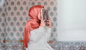3 Doa Perempuan Paling Mustajab yang Menembus 7 Lapis Langit Menurut Al Habib Umar bin Hafidz