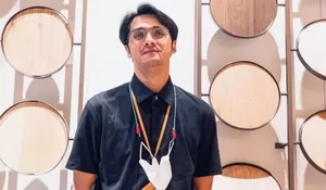 Nggak Nyangka! Ricky Harun Ramai Disorot Pasca Diduga Karaoke dengan LC, Benarkah Video Lama?