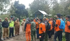 Terpisah dari Rombongan, Pendaki Bukit Mongkrang Lereng Gunung Lawu Dilaporkan Hilang?