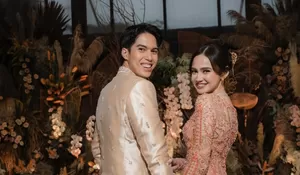 Lamaran Sederhana yang Penuh Makna! Syifa Hadju Resmi Bertunangan dengan El Rumi
