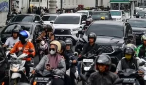 Bandung Kian Tercekik Kemacetan: 10 Kilometer Ditempuh 32 Menit, Alarm Serius Tata Kelola Transportasi Kota