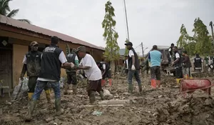 Dukung Pemulihan Pasca Bencana Sumatra, BRI Kerahkan Puluhan Relawan Bersihkan Sekolah di Aceh Tamiang